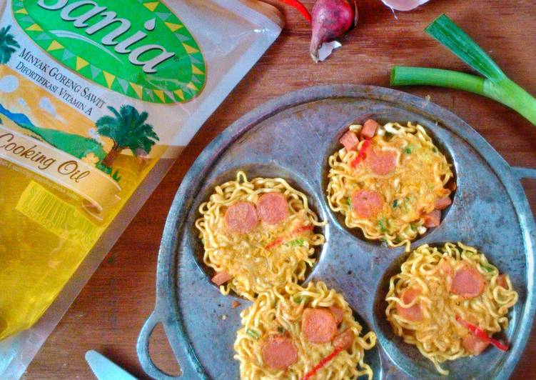 Cara Gampang Menyiapkan Martabak Mie Sosis yang Lezat Sekali
