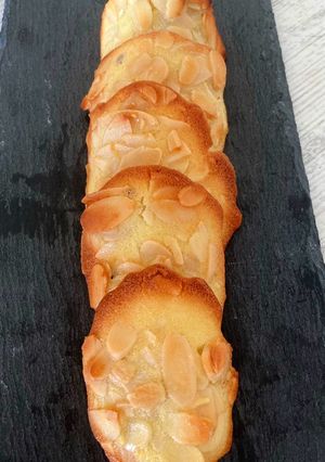 Une photo de Tuiles aux amandes