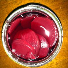 A picture of Julie's Pickled Beets.