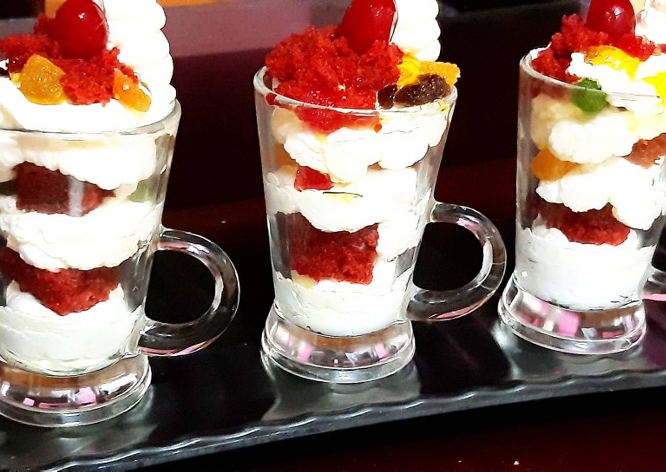 Red Velvet Creamy Fruit Delight