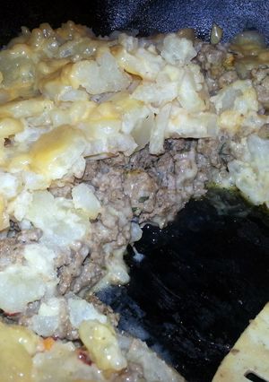 A picture of Irish Potato Bake.