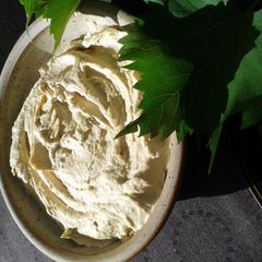 A picture of houmous (simple but authentic).