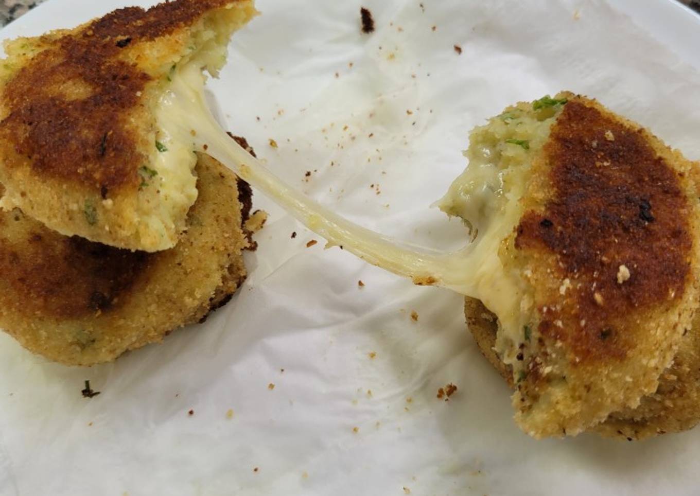 Cheesy Potato Cutlets