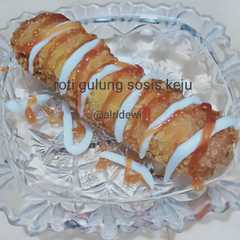รูปของ Roti gulung sosis keju