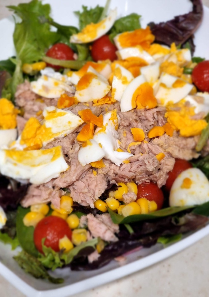 Una foto de Ensalada de brotes tiernos (Nota 8)