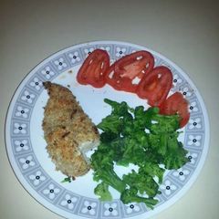A picture of Crispy Pesto Parmesan Chicken.