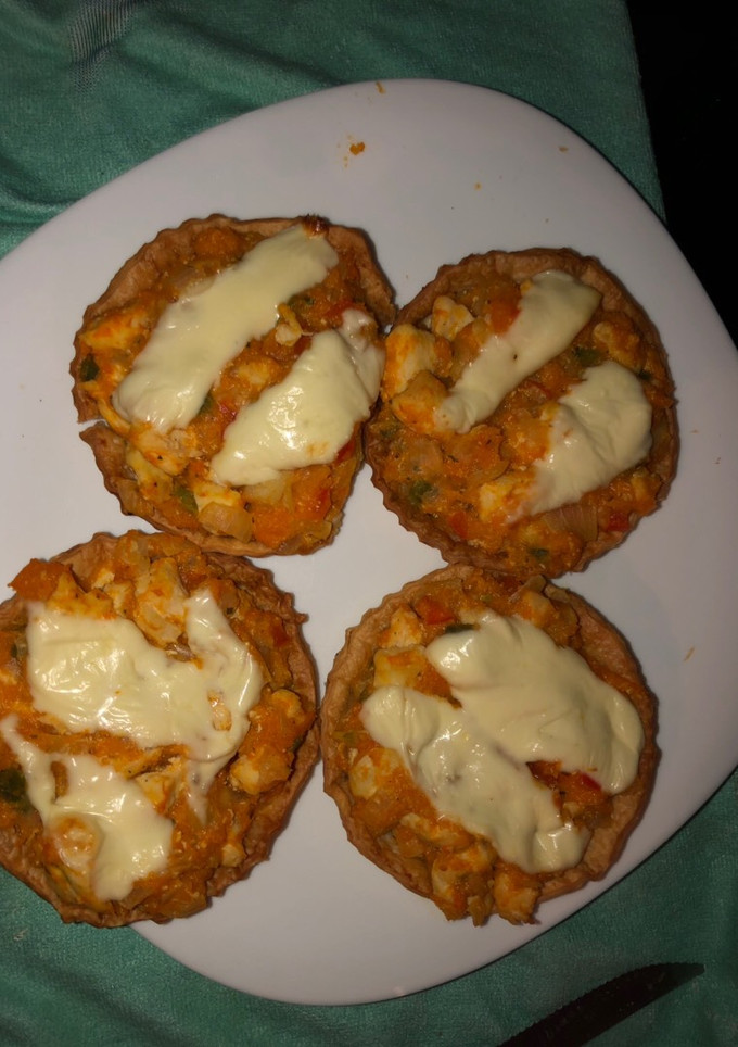Una foto de Mini tartitas de pollo, calabaza y vegetales♥️
