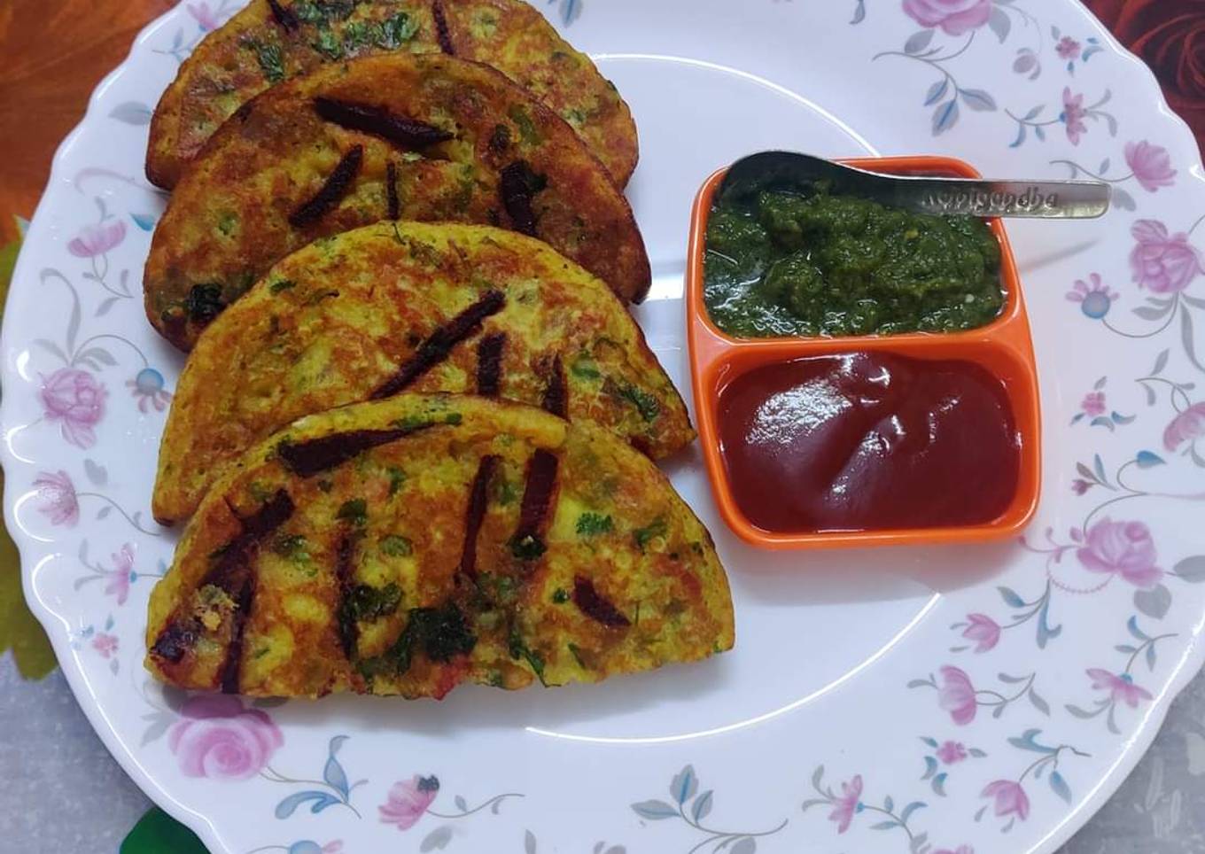 Veggie uttapam