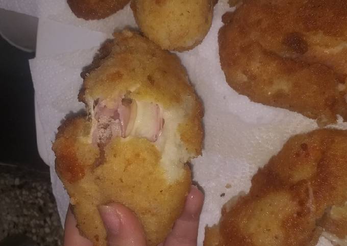 Bastoncitos/bombas De Papa Rellenas De Jamón Y Queso Receta De Emilia ...