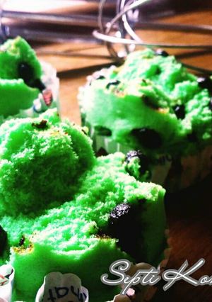 Foto resep Bolu Kukus Pandan Chocochips