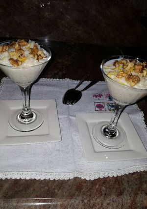 Una foto de Arroz con leche delicioso, con nueces