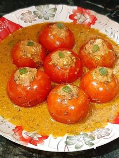 টমাটোর দোলমা(Tomato dolma recipe in Bengali) রেসিপির প্রধান ছবি