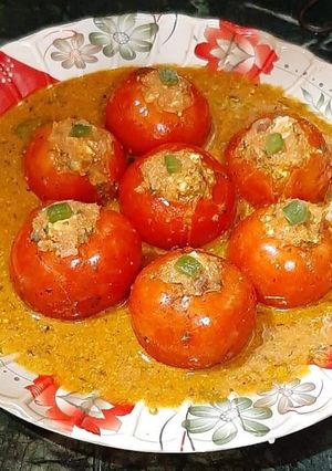টমাটোর দোলমা(Tomato dolma recipe in Bengali) রেসিপির প্রধান ছবি