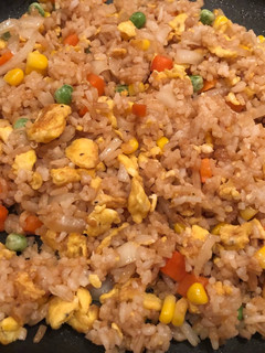 Una foto de Arroz frito chino