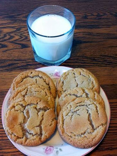 A picture of Nicole's Delicious Peanut Butter Cookies.
