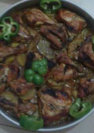 صورة لوصفة صينيه بطاطا مع دجاج
