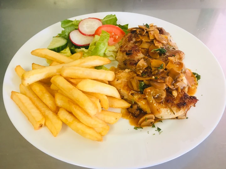 Cara Mudah Membikin Resep Rosemarry Chicken Steak With Mushrooms Sauce yang Bikin Ngiler Anti Ribet, Mantap