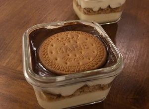 Foto resep Regal Dessert Box