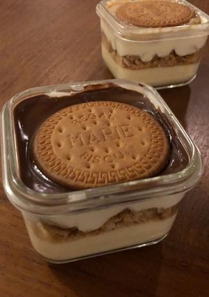 Foto resep Regal Dessert Box