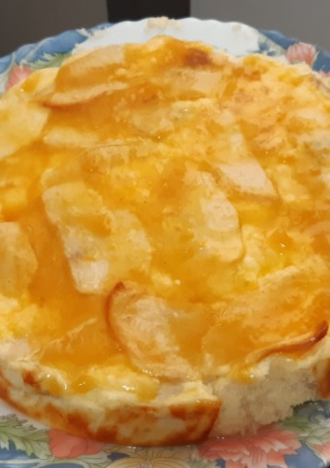 Una foto de Tarta de manzana y queso crema, sin azúcar