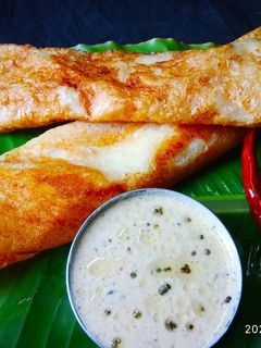 इंस्टट रवा डोसा(Instant rava dosa recipe in hindi) रेसिपी मुख्य फोटो