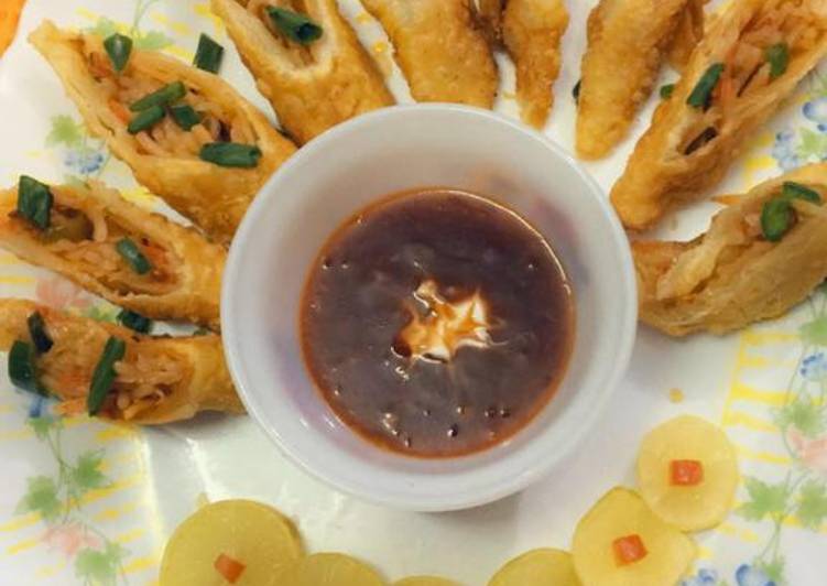 Simple Way to Prepare Award-winning Cheesy spring rolls