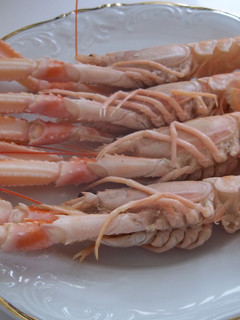 Una foto de Cocer marisco - Cigalas
