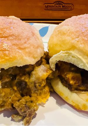 A picture of Montreal Sliders 🍔.
