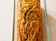 Une photo de poisson farine cake