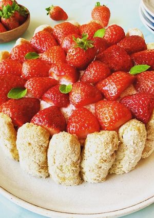Une photo de Charlotte aux fraises