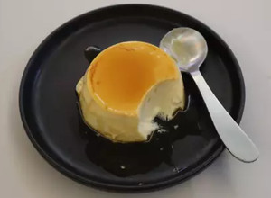 免烤免蒸的蜂蜜焦糖布丁 的食譜成品照片