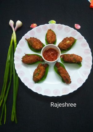 A picture of Pakode.
