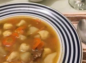 Foto de Sopa de Capeletti de carne