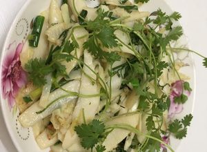 Hình của món Măng xào tỏi.