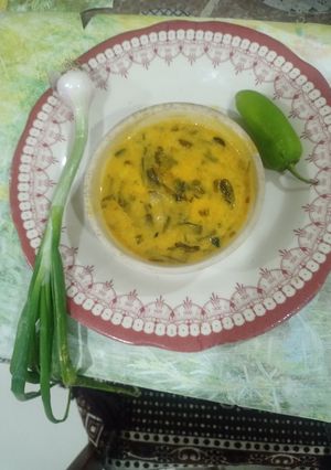 રીંગણ મેથી ની કઢી (Ringan Methi Kadhi Recipe In Gujarati) રેસીપી મુખ્ય ફોટો