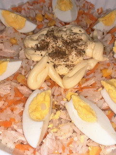 Una foto de Ensalada de Arroz con Pollo Asado