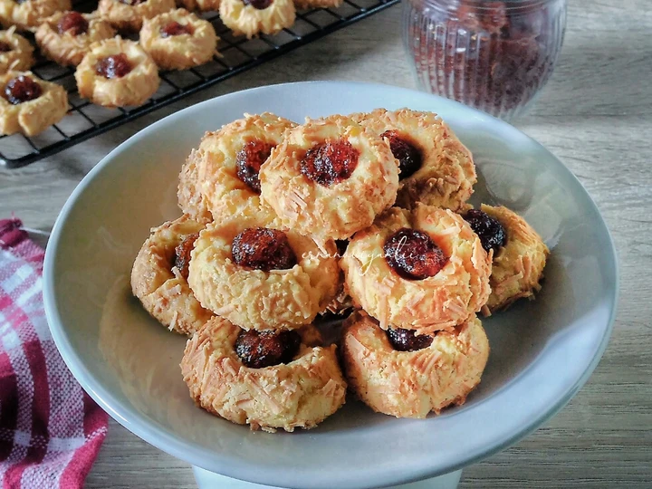 Easy Steps to Make Strawberry Cheese Thumbprint Cookies the Perfect Makes you drool