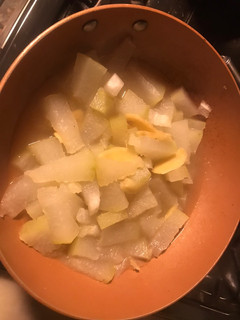 A picture of Fried winter melon with ginger.