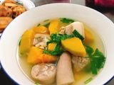 Canh bí đỏ
