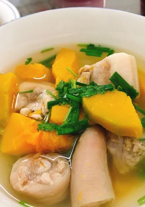 Hình của món Canh bí đỏ.