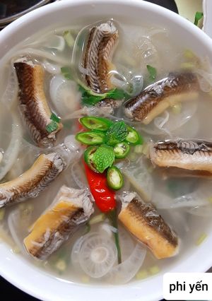 Hình của món Canh chua lươn cơm mẻ.