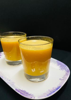 A picture of Orange carrot smoothie.