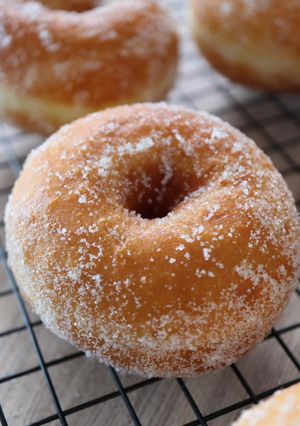 自家製甜甜圈 Homemade donuts 的食譜成品照片
