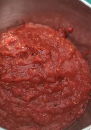 A picture of Tomato chutney-Andra Special.