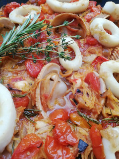 Una foto de Fideos rossejats o Fideuá castellonense