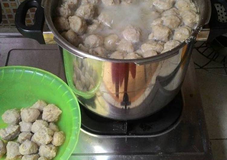 Bakso sapi bumbu lengkap