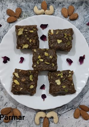 સાલમ પાક (Salam Paak Recipe In Gujarati) રેસીપી મુખ્ય ફોટો