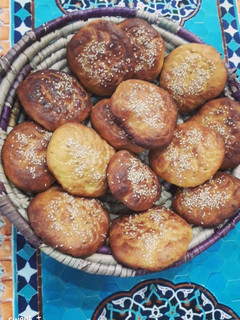 عکسی از دستور کاکولی نان محلی شهرکرد