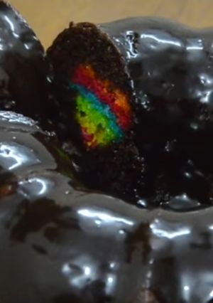 A picture of Rainbow hidden heart 💓 cake 🍰.
