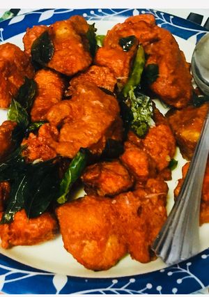 A picture of Chicken 65 recipe.